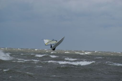 mhatteras-40kts-4-6-07-013.jpg